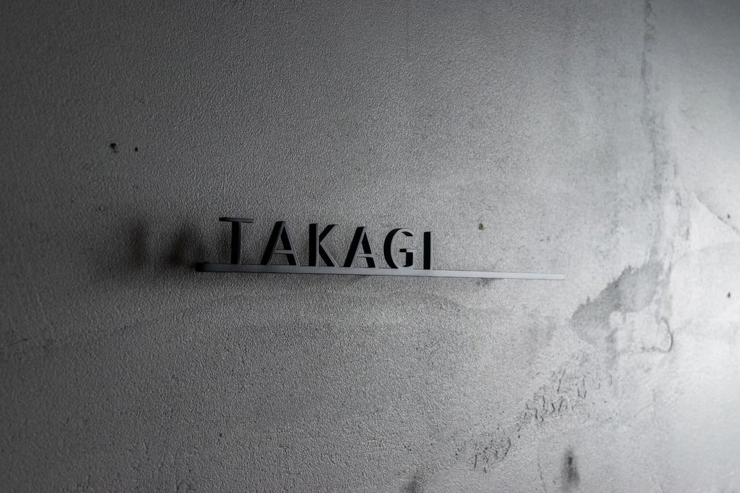 6mm厚 ステンレス表札【Avenir-2】切り文字｜オーダーメイド｜戸建て