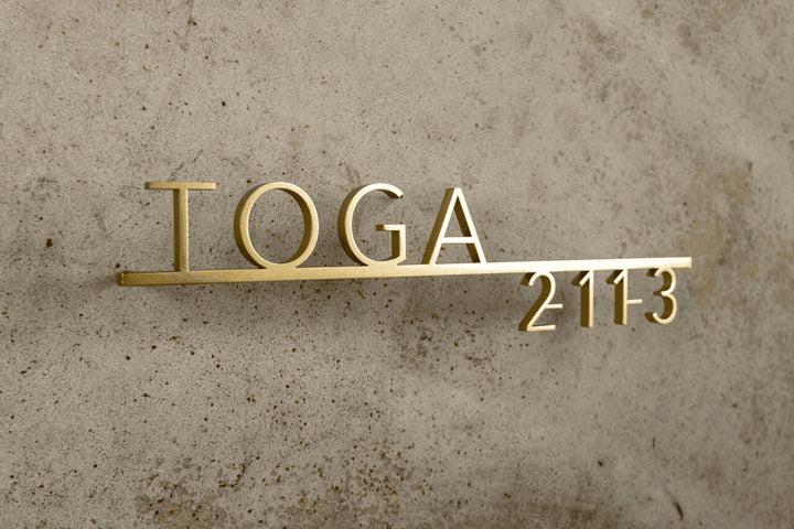 6mm厚 ステンレス製ゴールド表札【Avenir LUX】選べる番地オプション 極厚 オーダーメイド