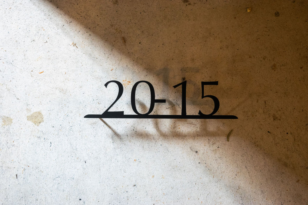 ステンレス製ハウスナンバー【PAUL No.】6mm厚｜番地のみ｜切り文字オーダーメイド表札