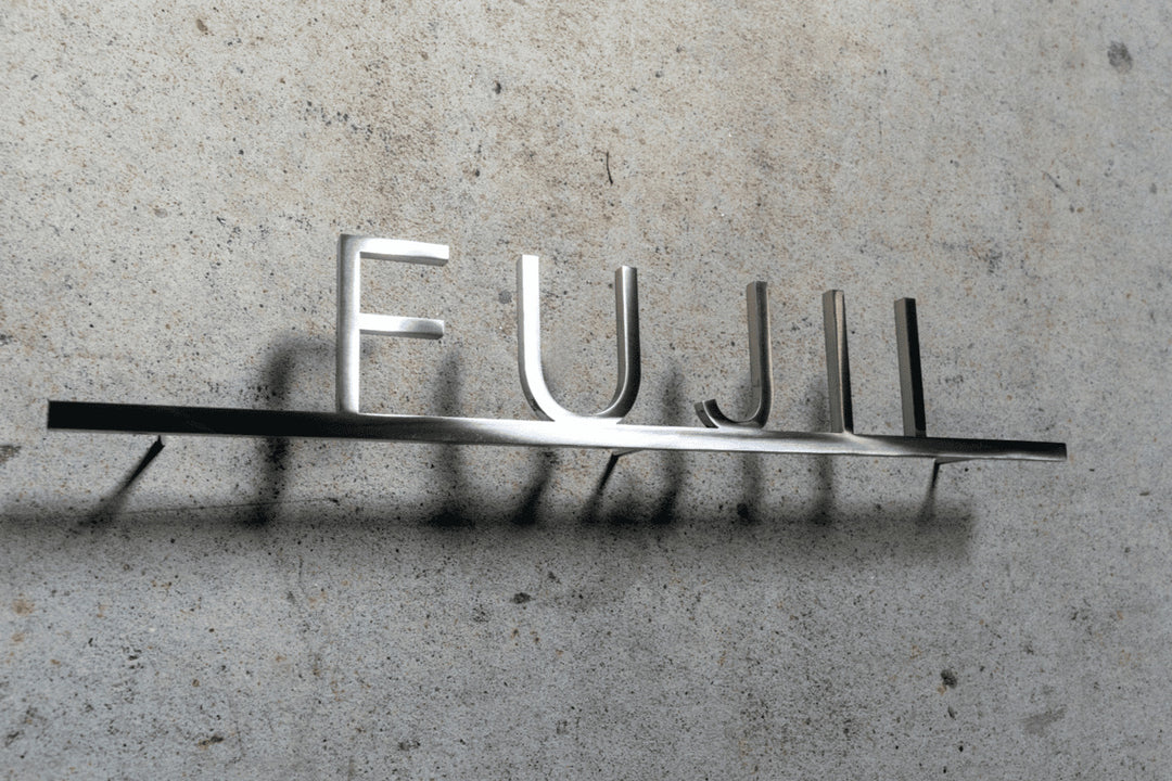 6mm厚 ステンレス製シルバー表札【Avenir shine】選べる番地オプション 極厚 オーダーメイド