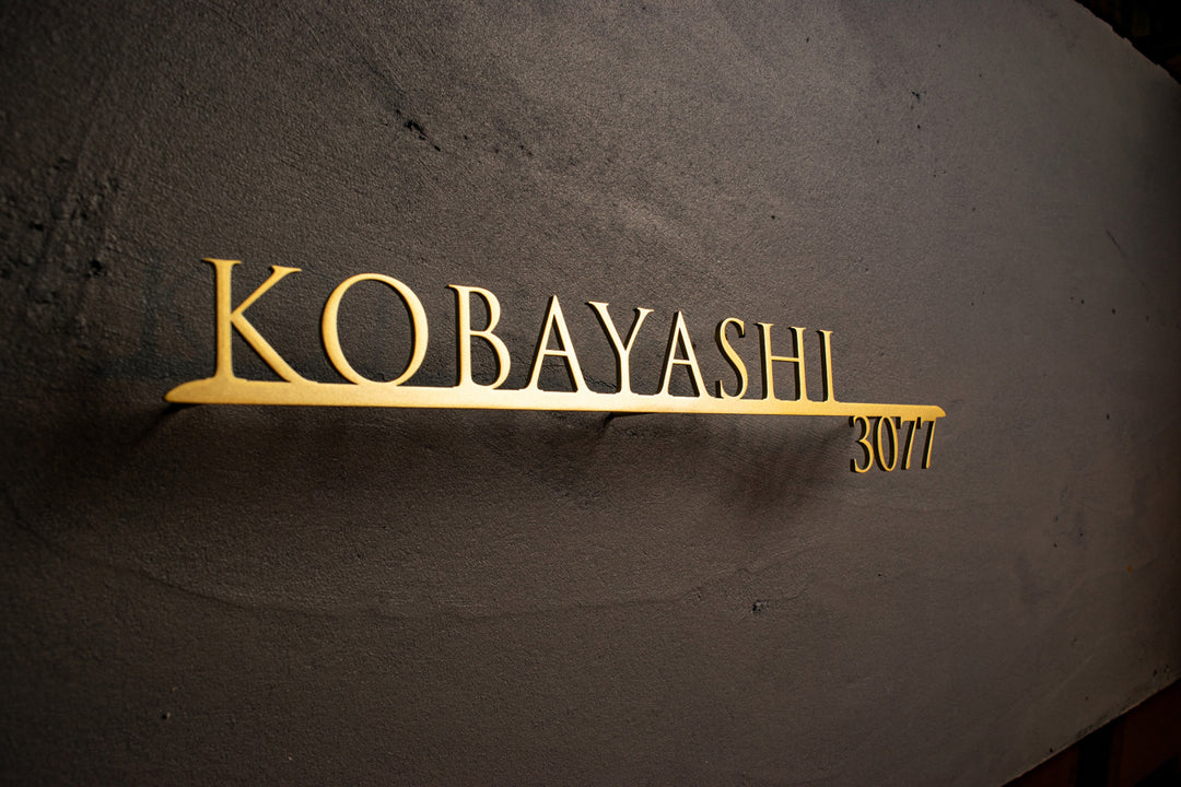 ステンレス表札【TRAJAN】切り文字｜オーダーメイド｜選べるカラー