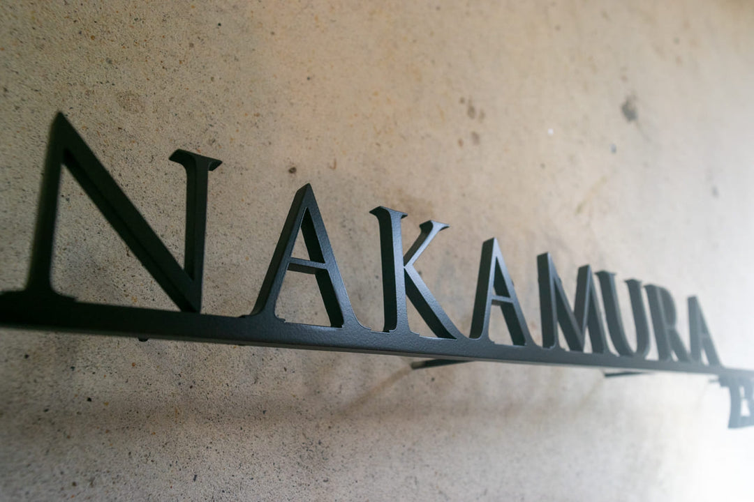 ステンレス表札【TRAJAN】切り文字｜オーダーメイド｜選べるカラー