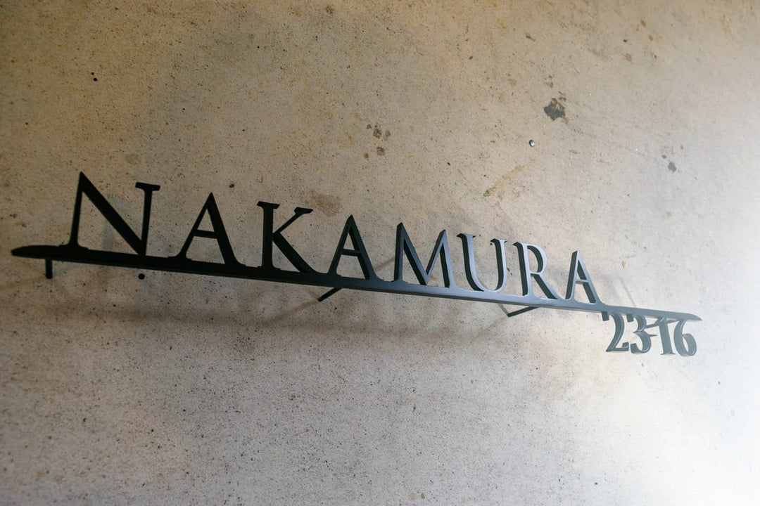 ステンレス表札【TRAJAN】切り文字｜オーダーメイド｜選べるカラー