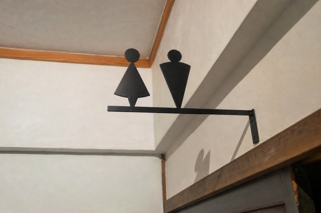 トイレサイン【LEAD】｜ステンレス製 突出しトイレ看板